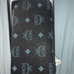 Mcm Wallet